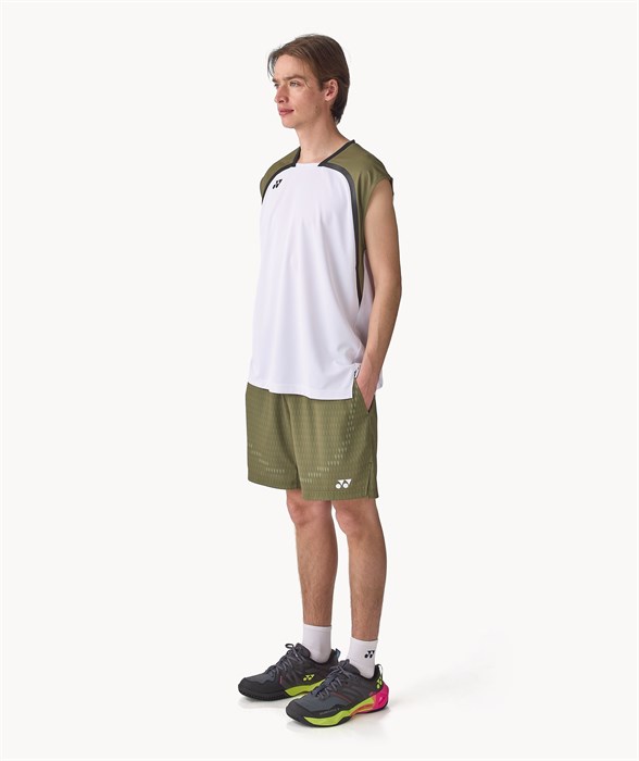 SLEVELESS TOP